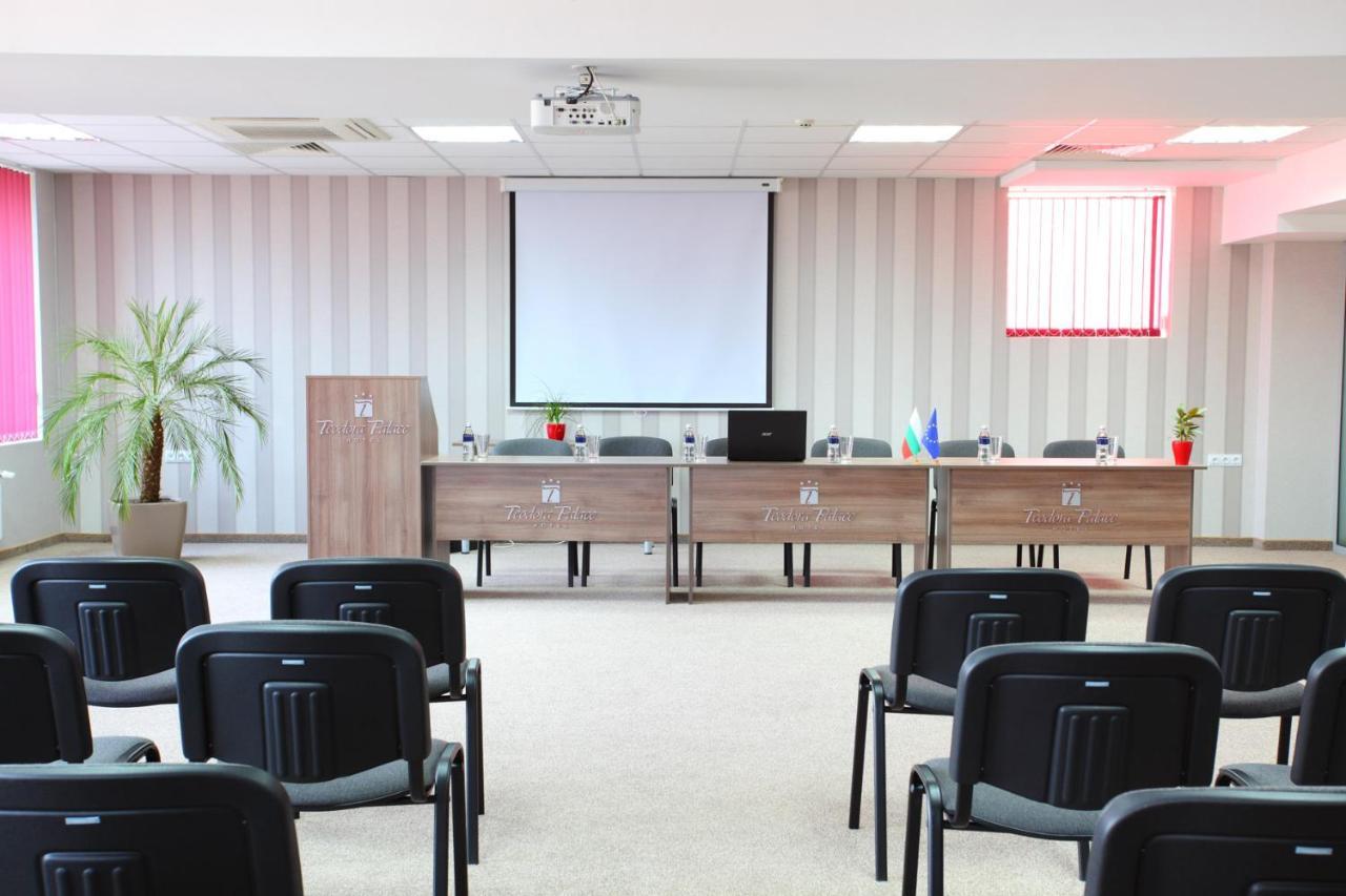Teodora Palace Hotel Rusçuk Dış mekan fotoğraf